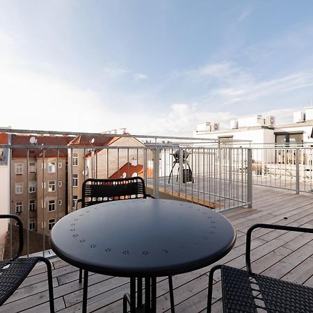 Symphony Apartments 42 - Modern Loft With Terrace And Grill In Central Location Wien Exterior foto