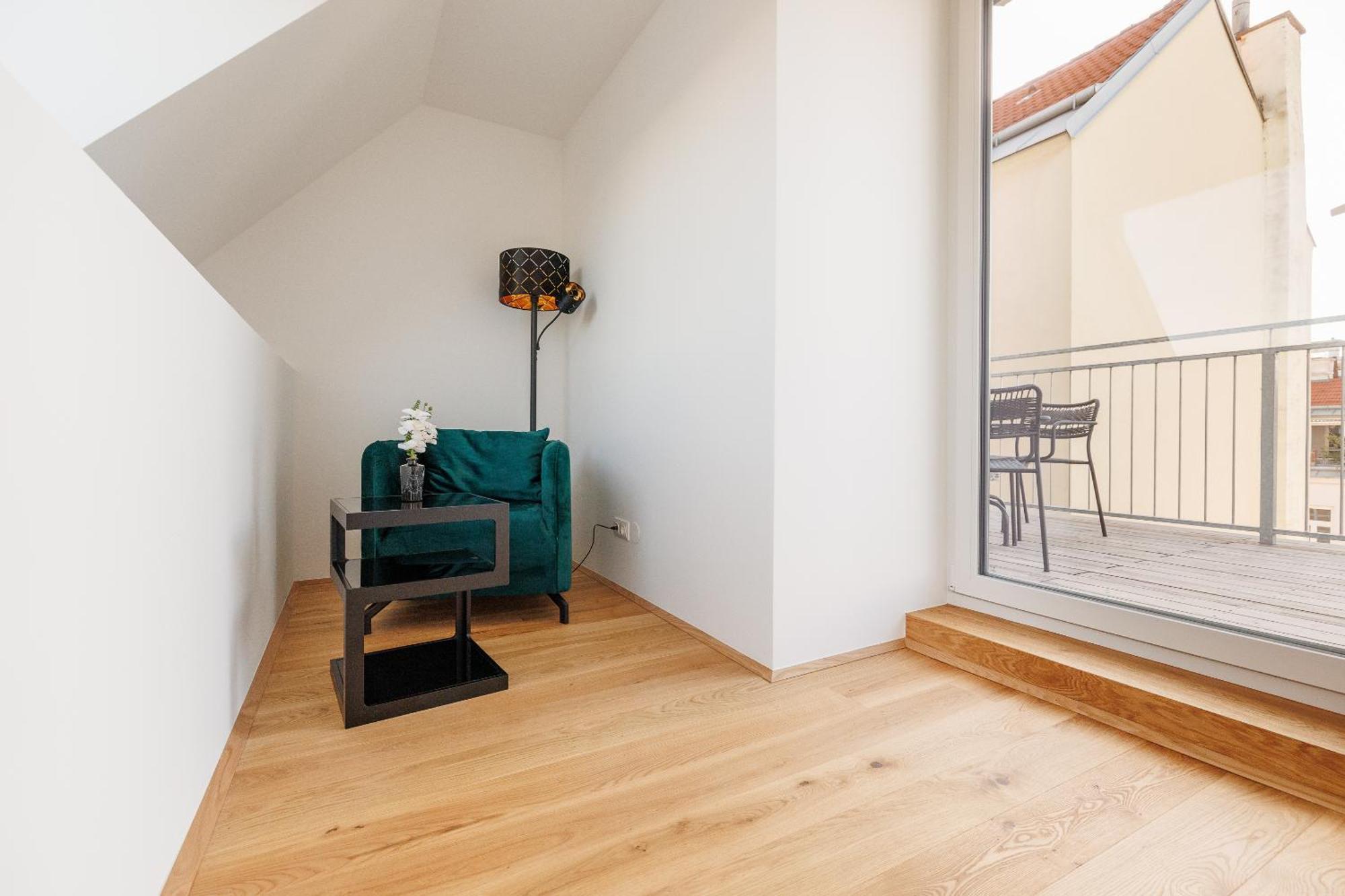 Symphony Apartments 42 - Modern Loft With Terrace And Grill In Central Location Wien Exterior foto