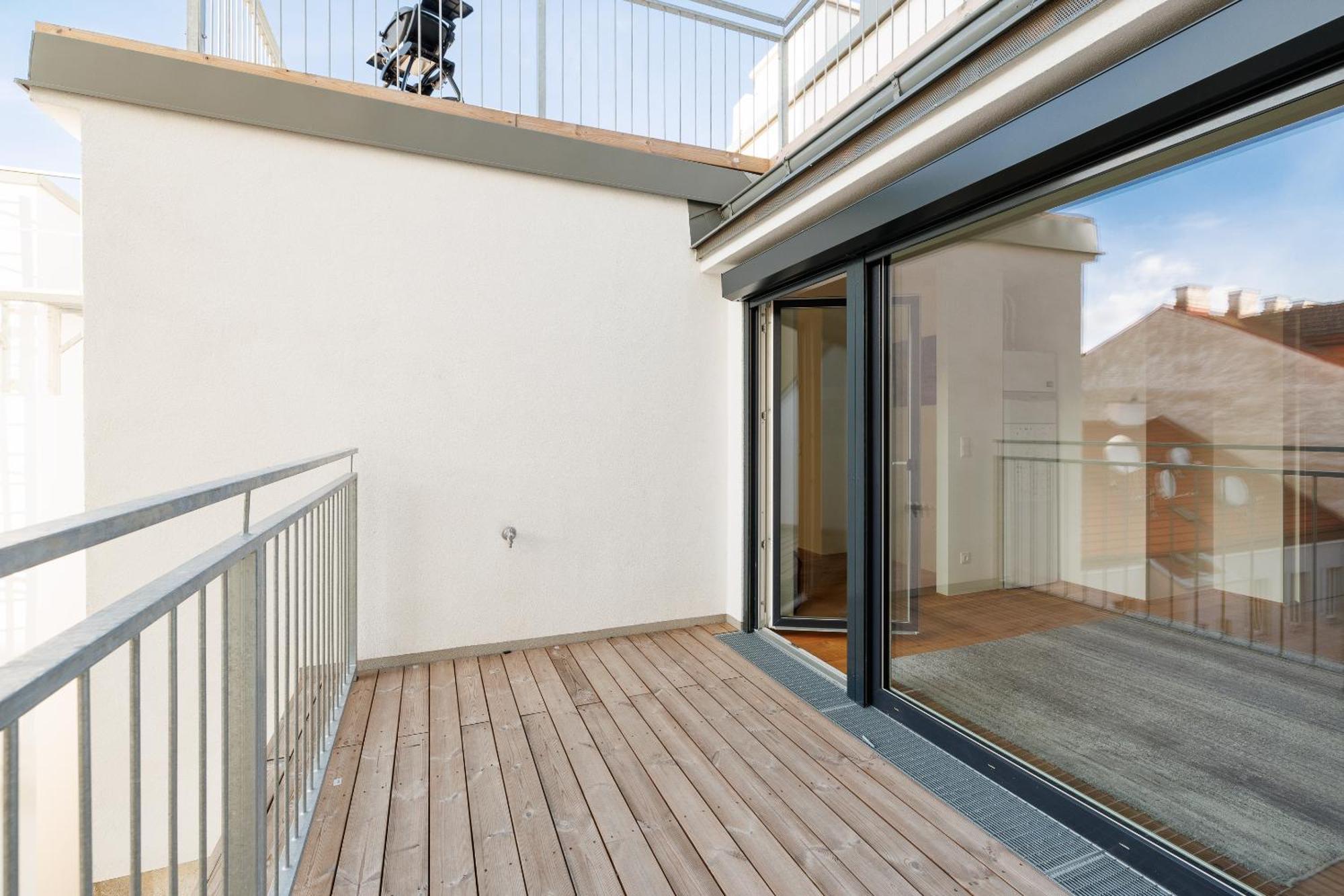Symphony Apartments 42 - Modern Loft With Terrace And Grill In Central Location Wien Exterior foto