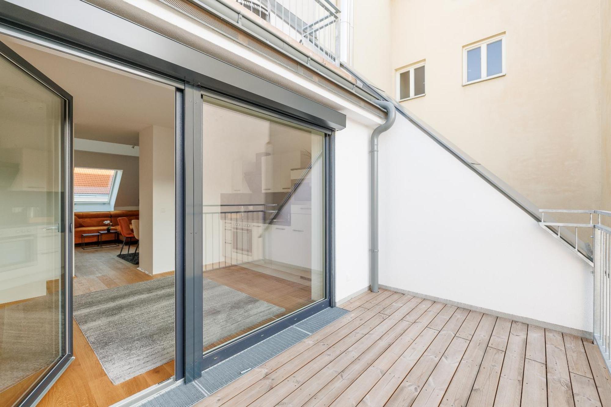 Symphony Apartments 42 - Modern Loft With Terrace And Grill In Central Location Wien Exterior foto